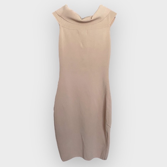 NWT Hello Molly Everybody Loves Me Off The Shoulder Mini Dress - Picture 4 of 7